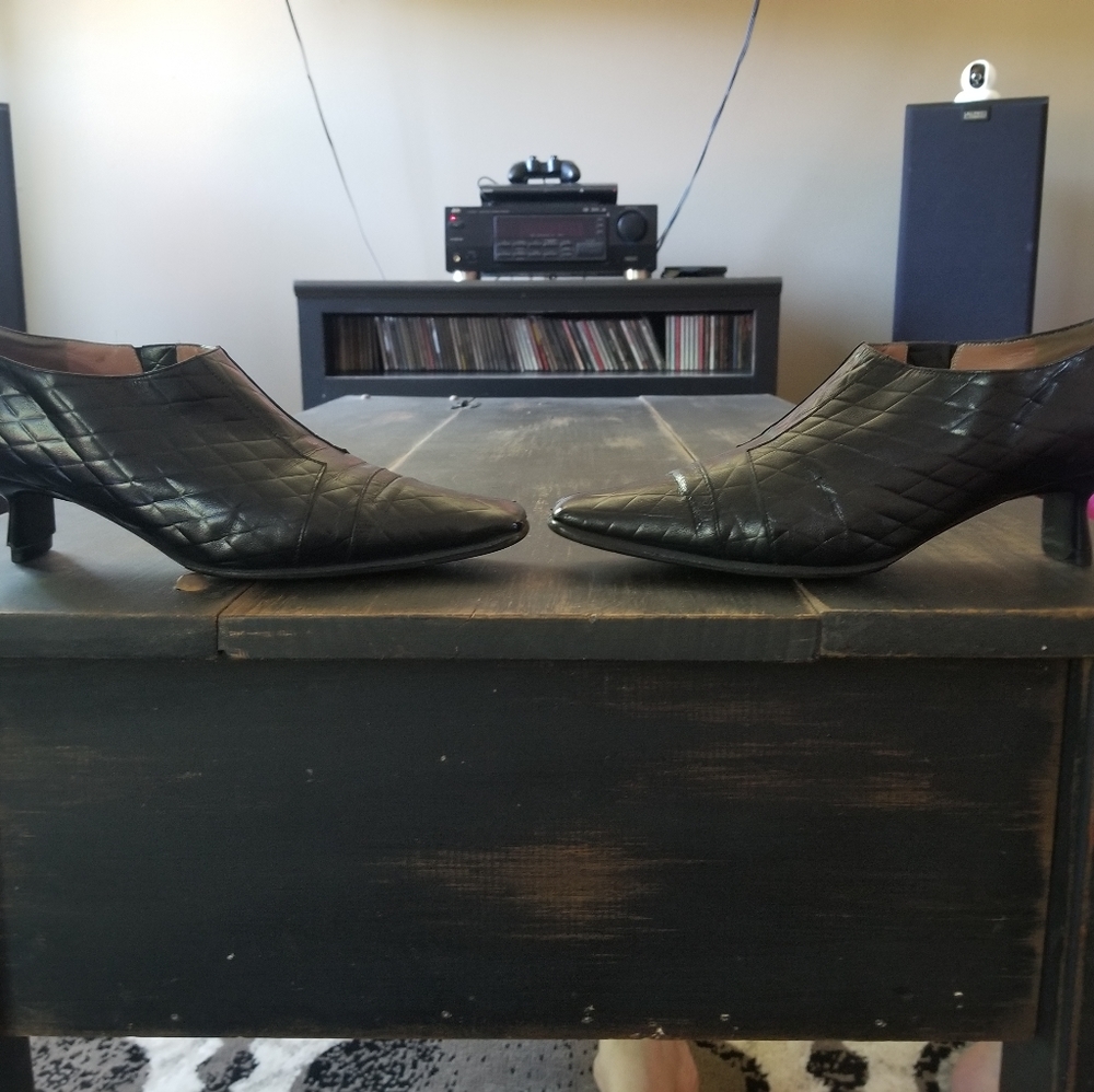 Via Spigia very unique Kitten Heels